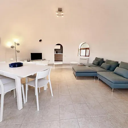 Cozy In Siracusa With Kitchen Syracuse