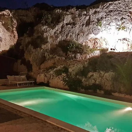 Cozy In Siracusa With Kitchen * Syracuse