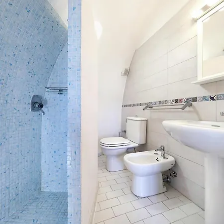 Casa vacanze Cozy In Siracusa With Kitchen