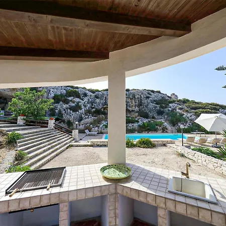 Cozy In Siracusa With Kitchen *